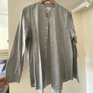 Club Monaco grey button down, linen blend